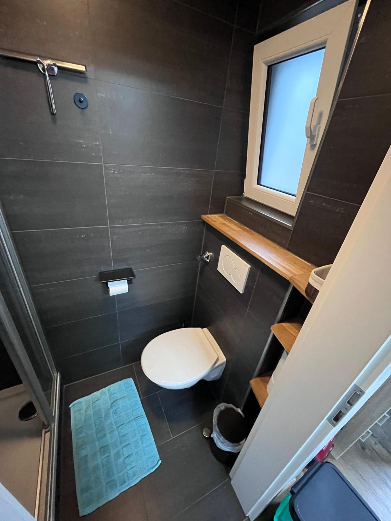 Tiny House Black Pearl Tettnang Dış mekan fotoğraf